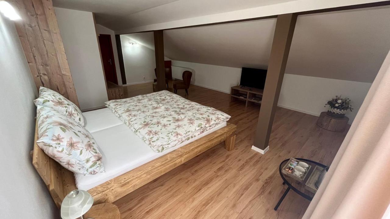 Apartmany Stanos Bikes Revúca Esterno foto